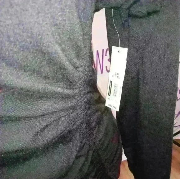 No boundaries black rushed side tee multiple available brand new with tags - Picture 7 of 8